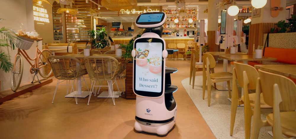 KBS-Serviceroboter in der Gastonomie (Hulala Düsseldorf)
