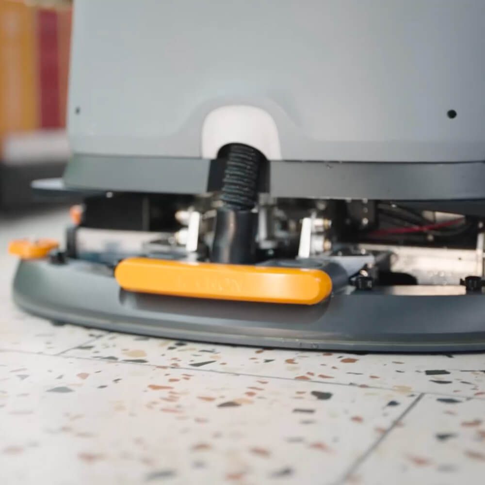 Reinigungsroboter wischt